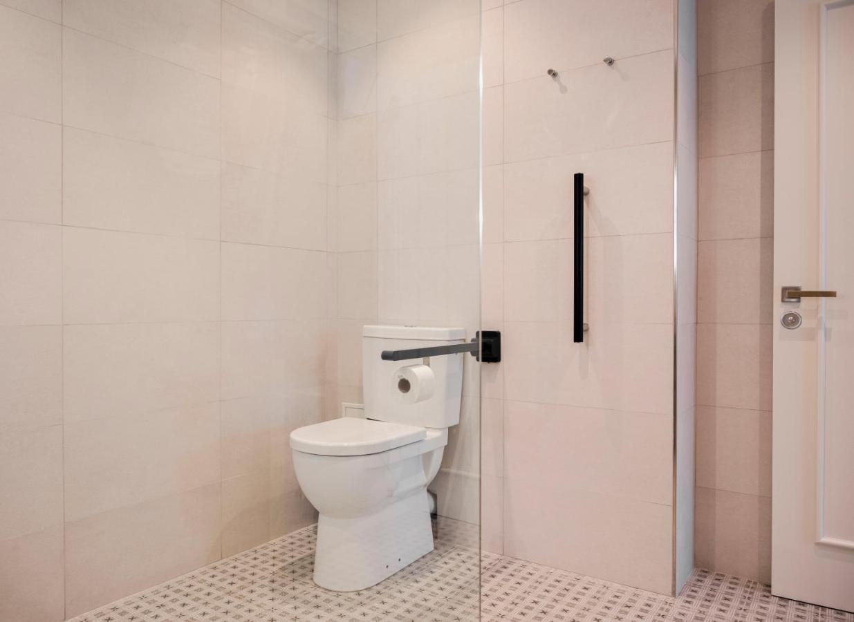 Townhouse17 Boutique Bed & Breakfast Victoria Esterno foto