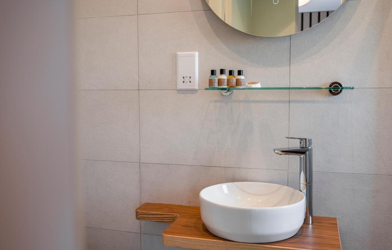 Townhouse17 Boutique Bed & Breakfast Victoria Esterno foto