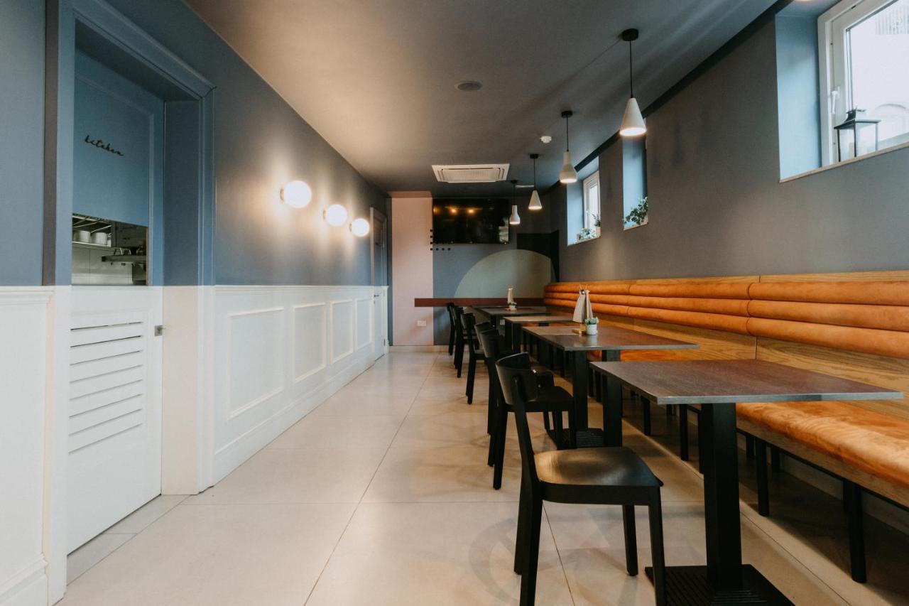 Townhouse17 Boutique Bed & Breakfast Victoria Esterno foto