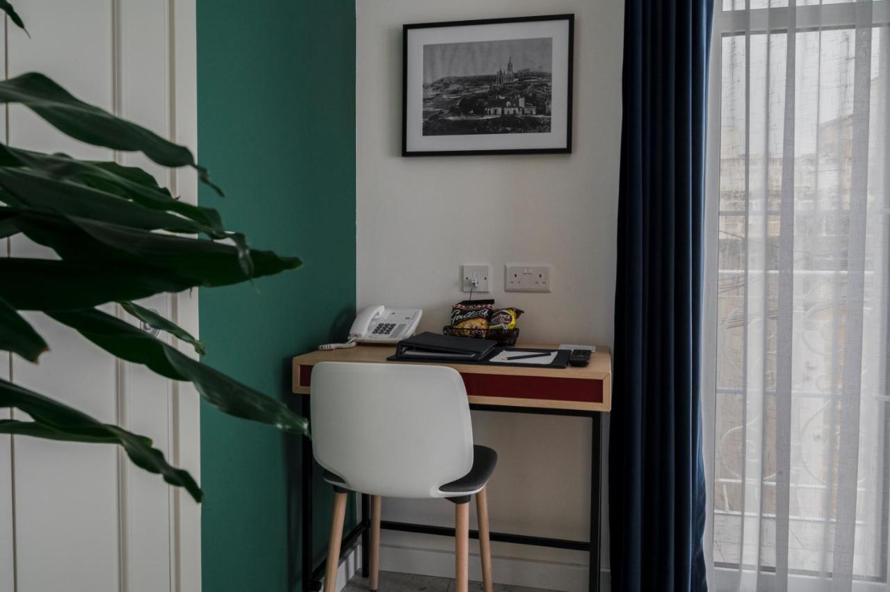 Townhouse17 Boutique Bed & Breakfast Victoria Esterno foto